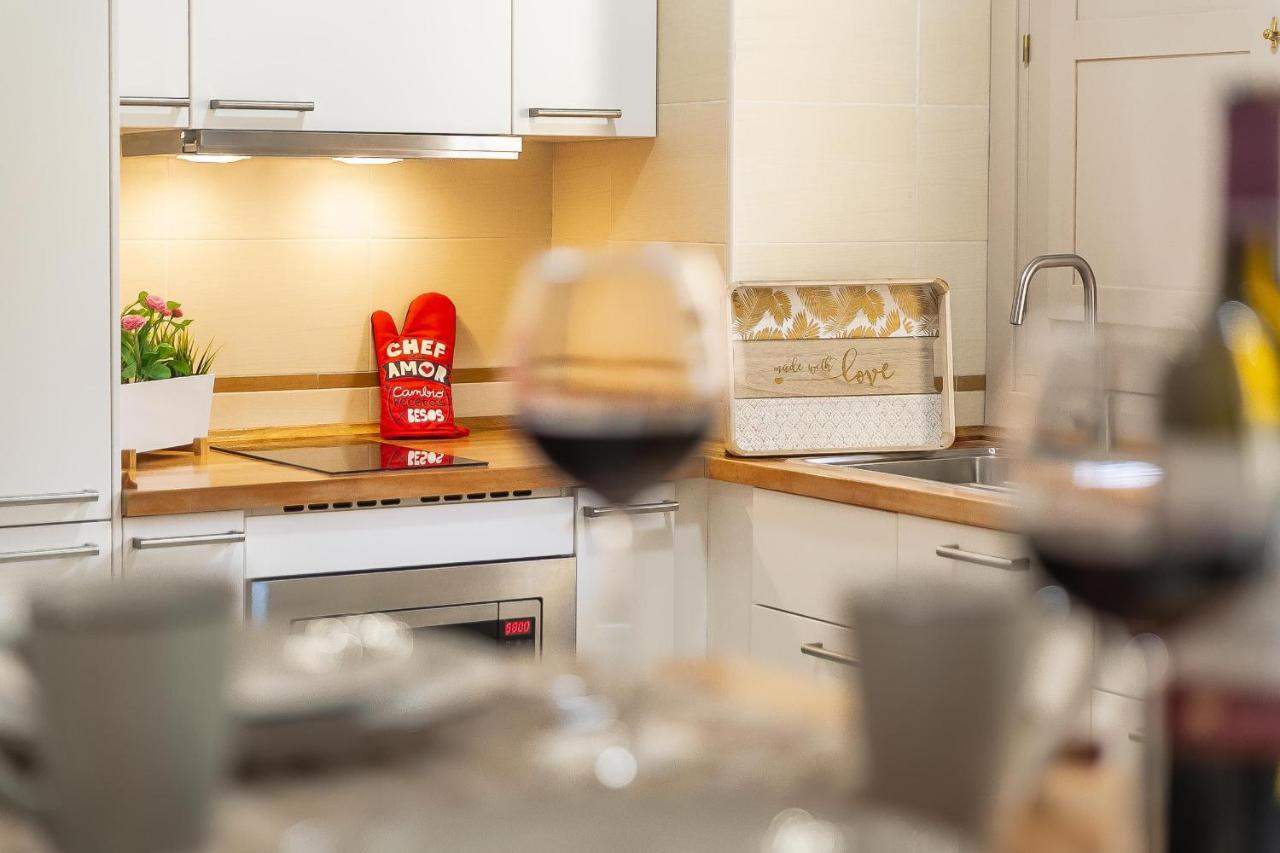 Central Malaga Apartment At Mitjana Plaza Dış mekan fotoğraf
