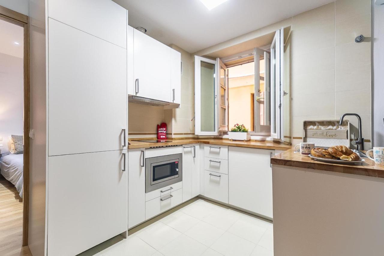 Central Malaga Apartment At Mitjana Plaza Dış mekan fotoğraf