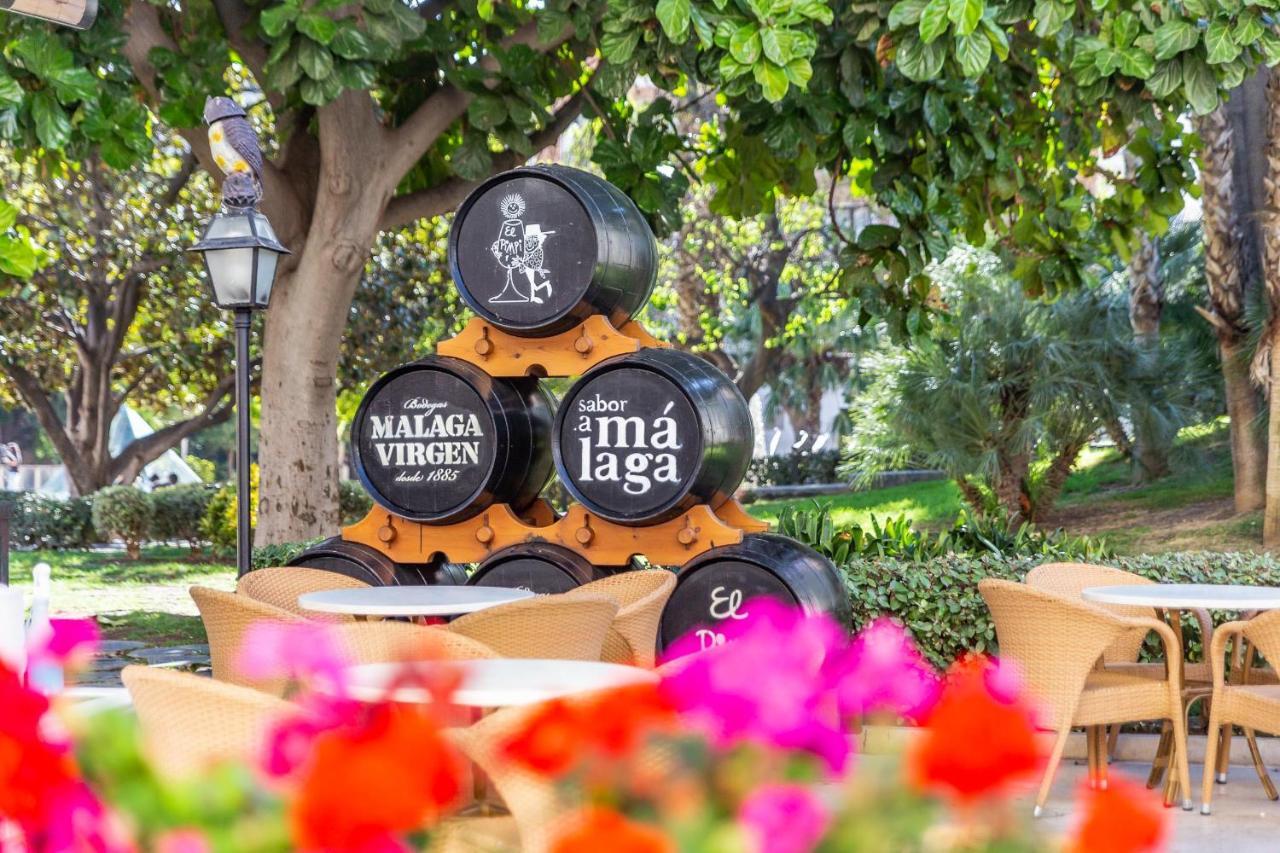 Central Malaga Apartment At Mitjana Plaza Dış mekan fotoğraf